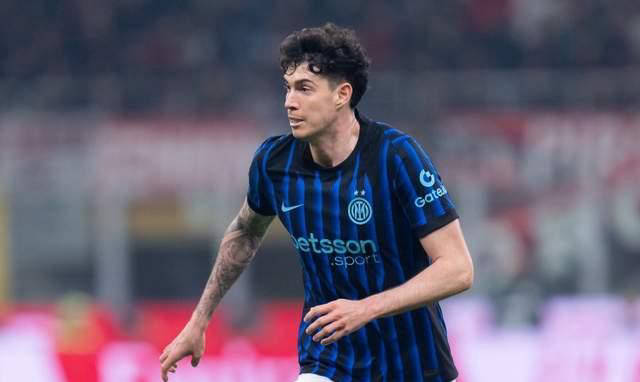 意甲最新动态：国米夺冠几成定局，莱万多夫斯基剑指圣西罗